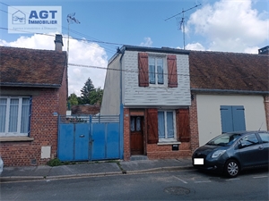 maison-villa à la location -   60000  BEAUVAIS, surface 39 m2 location maison-villa - APR751188